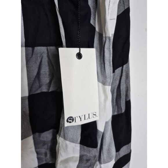 NWT STYLUS Buffalo Ivory/Black Plaid Long Sleeve Button Up Shirt Women's Size M - Picture 10 of 11